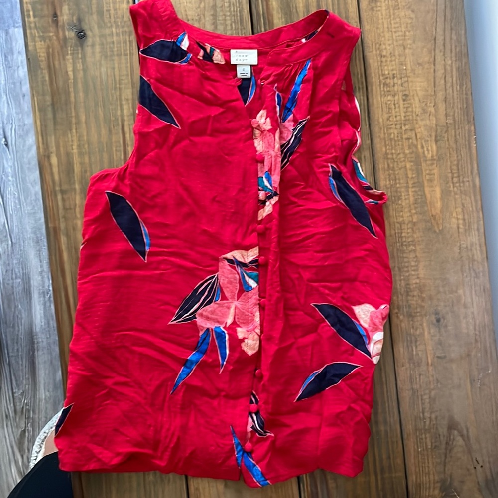 Red tank
